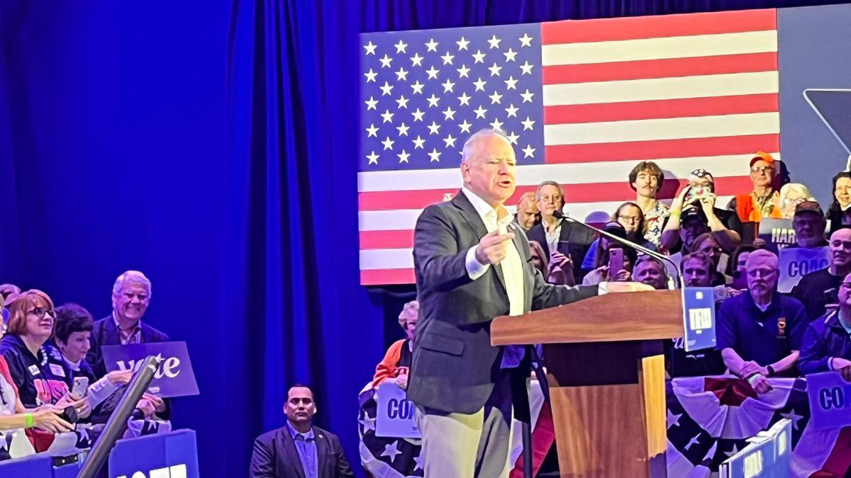 Tim Walz in Scranton.